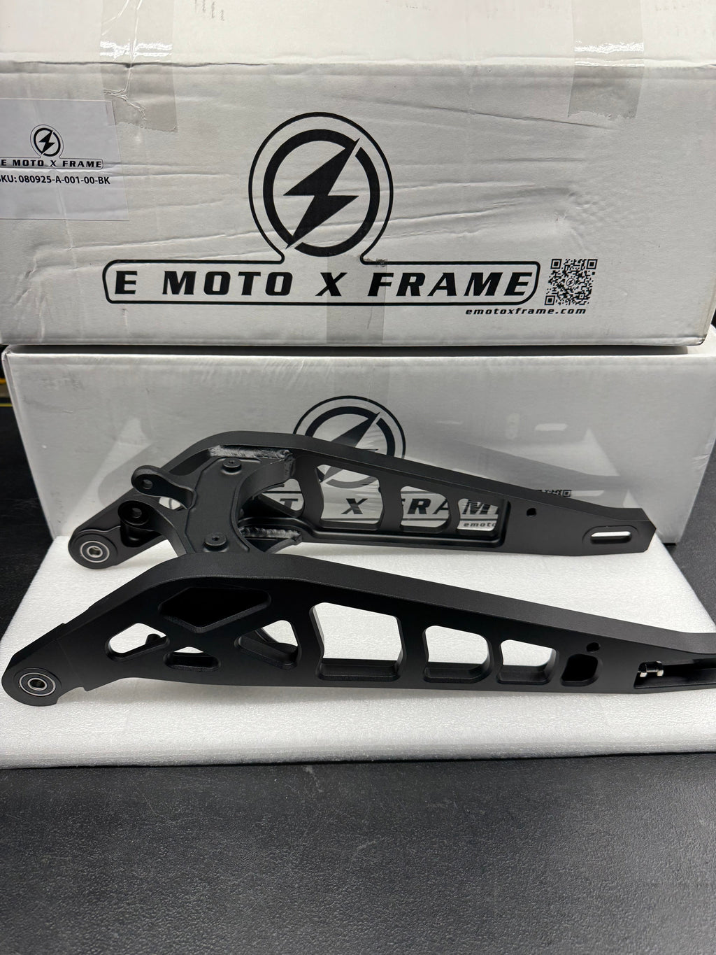 Defiant v2 Welded Swingarm for Surron LBX
